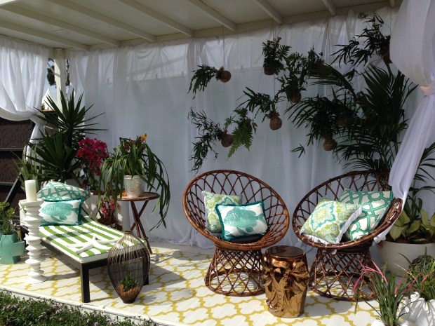 Mary Scanlan's 'The Diamantina Design' is a lovely eclectic mix, exhibited at the Australian Garden Show Sydney, 2014